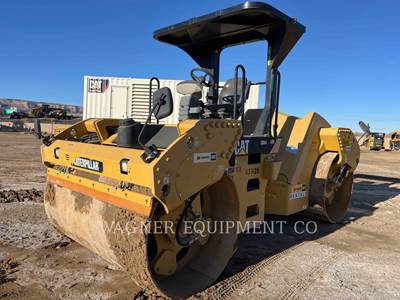 Caterpillar CB64 Smooth Drum Compactor