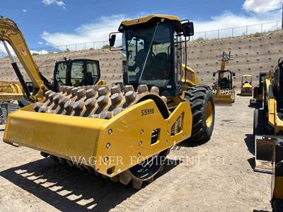 Caterpillar CP13GC Smooth Drum Roller Compactor