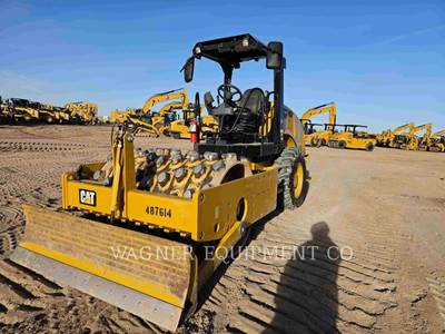 Caterpillar CP44B Smooth Drum Roller Compactor