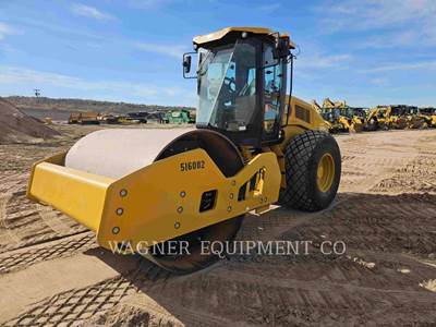 Caterpillar CS13GC Smooth Drum Roller Compactor