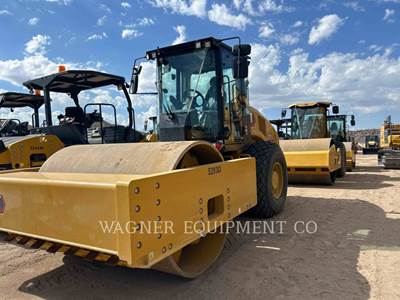 Caterpillar CS19 Smooth Drum Roller Compactor