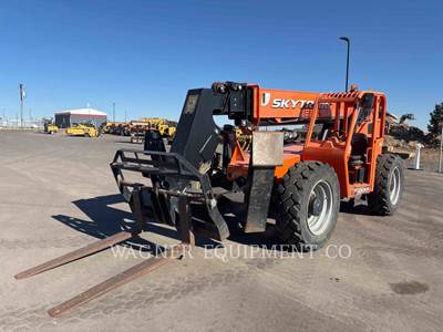 SkyTrak 10054 Telehandler