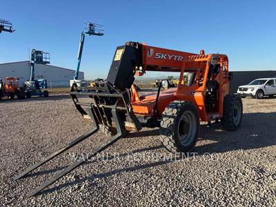 SkyTrak 8042 Telehandler