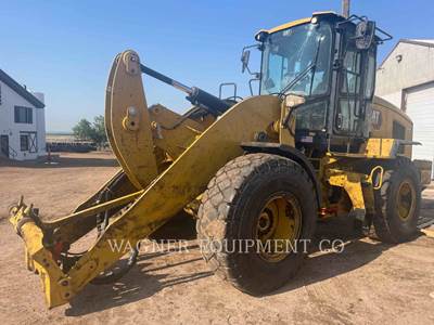 Caterpillar 930M Wheel Loader