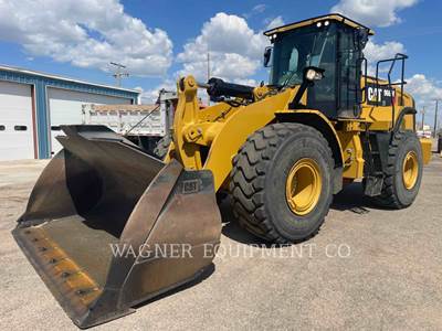 Caterpillar 966M Large Wheel Loader