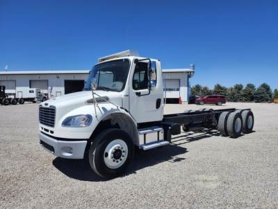 Freightliner M2 106 Tandem Axle Cab & Chassis Truck - Detroit, 375HP, 6 Speed Allison Hs Automatic