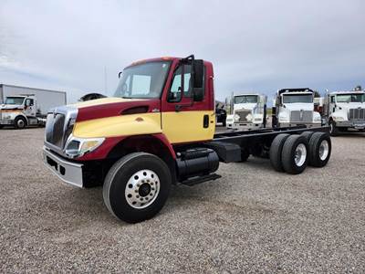 International WorkStar 7400 Tandem Axle Cab & Chassis Truck - 275HP, 6 Speed Allison Rds Automatic