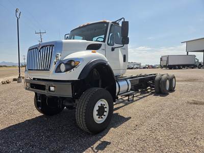 International WorkStar 7600 Tandem Axle Cab & Chassis Truck - Cummins, 410HP, 5 Speed Allison Rds Automatic