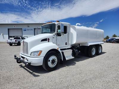 Kenworth T370 Tandem Axle Cab & Chassis Truck - Paccar, 330HP, 6 Speed Allison Rds Automatic
