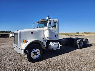 Peterbilt 367 Tandem Axle Cab & Chassis Truck - Cummins, 370HP, 6 Speed Allison Rds Automatic