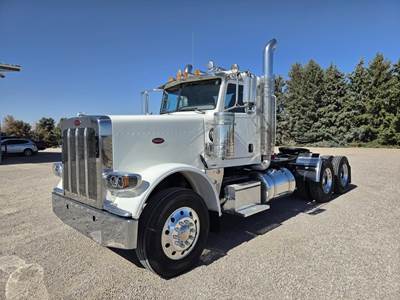 Peterbilt 388 Day Cab Truck - Cummins 450HP, 10 Speed Manual