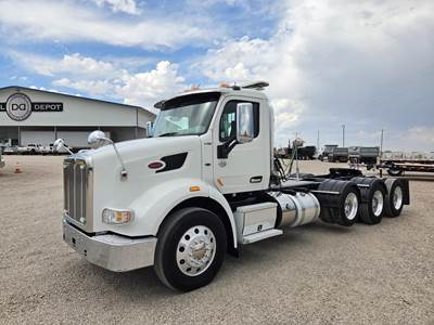 Peterbilt 567 Tri Axle Day Cab Truck - Paccar 510HP, 18 Speed Manual