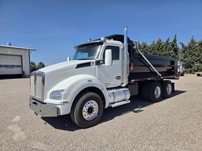 Kenworth T880 Dump Truck - Cummins 450HP, 10 Speed Ultrashift Plus Amt, 16' Dump