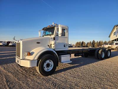 Peterbilt 357 Tandem Axle 24.5 ft Flatbed Truck - 350HP, 6 Speed Allison Rds Automatic