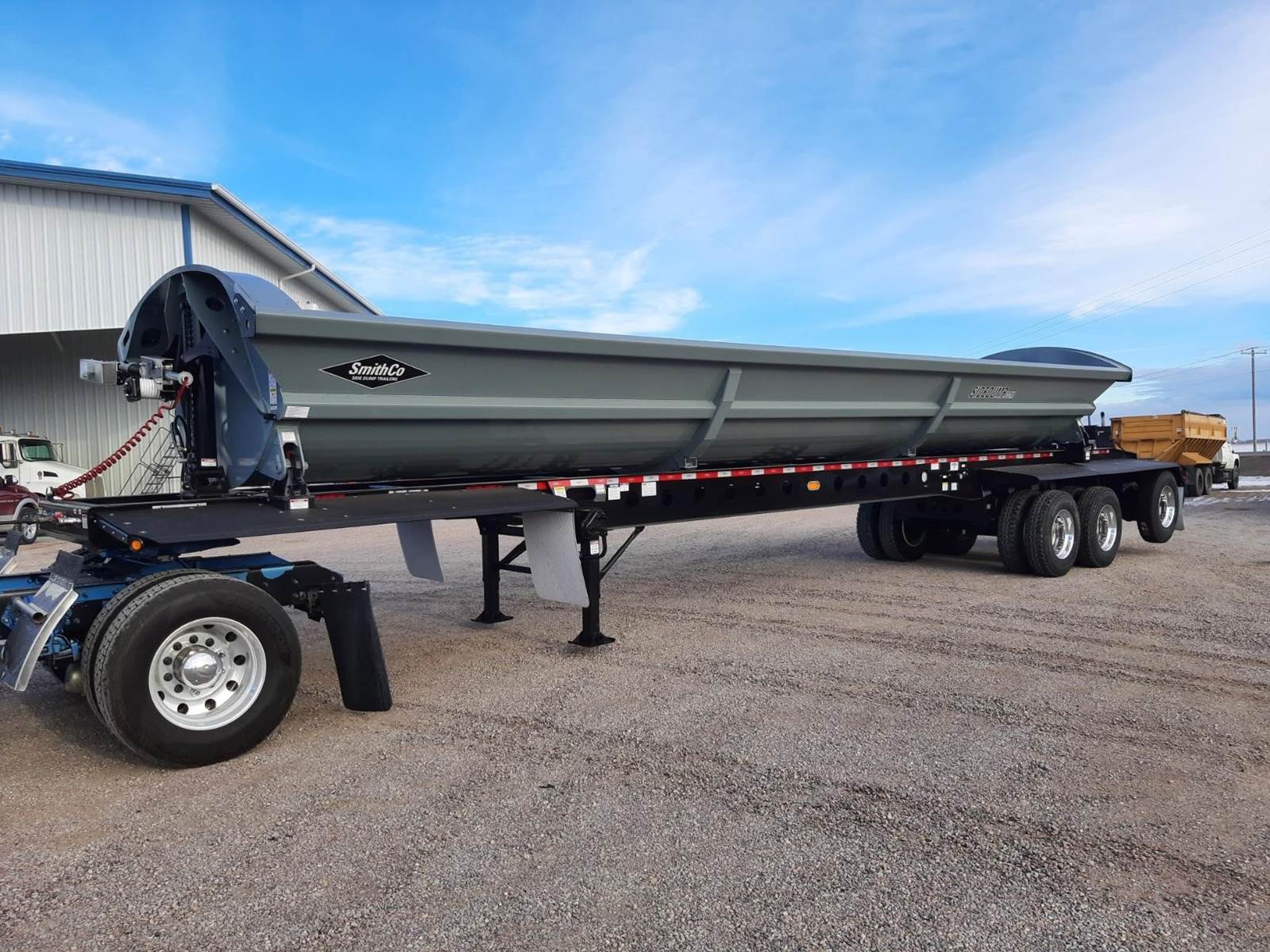 2024 SmithCo SX34736 Side Dump Trailer For Sale Aberdeen, ID 6410