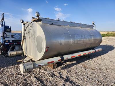Western 3000 GAL Truck Tank