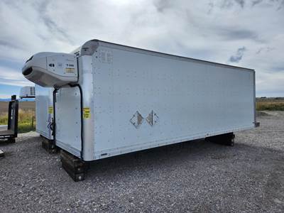 Utilimaster 26 FT Van Truck Body