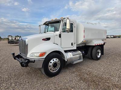 Peterbilt 337 2000 Gallon Water Truck - Paccar 350HP, 6 Speed Allison Rds Automatic