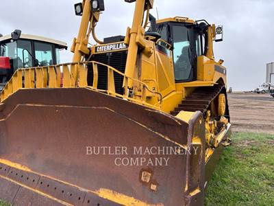 Caterpillar D8T Dozer