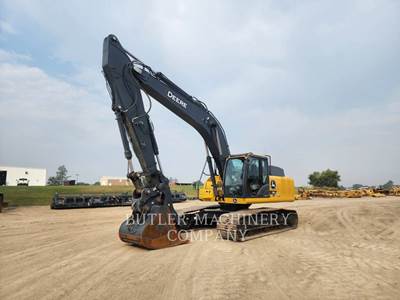 John Deere 250P Excavator