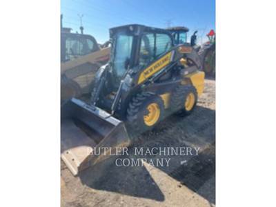 New Holland L225 Mini Skid Steer