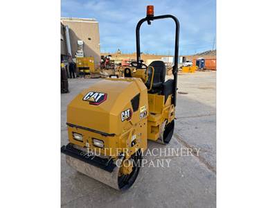 Caterpillar CB1.7 Tandem Vibratory Roller