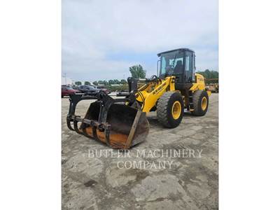 New Holland W130B Wheel Loader