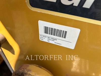Caterpillar D5-17VPLGP Dozer