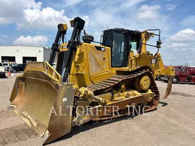 Caterpillar D8T Dozer