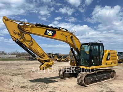 Caterpillar 320 Excavator