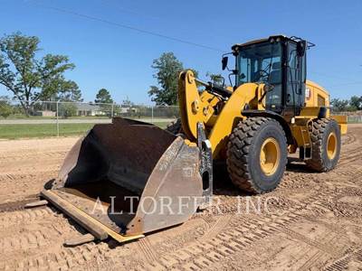 Caterpillar 938M Wheel Loader