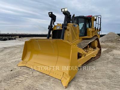 Caterpillar D8T Dozer