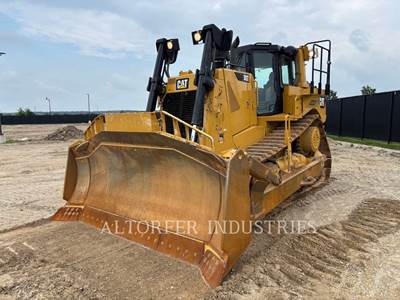Caterpillar D8T Dozer
