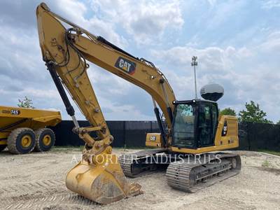 Caterpillar 323 Excavator