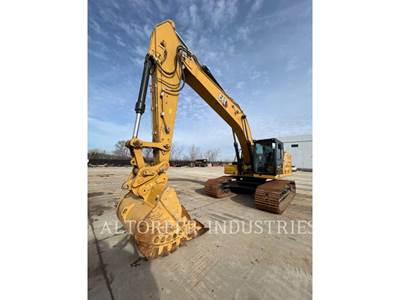 Caterpillar 330 Excavator