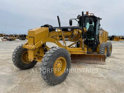 Caterpillar 150-15 Motor Grader