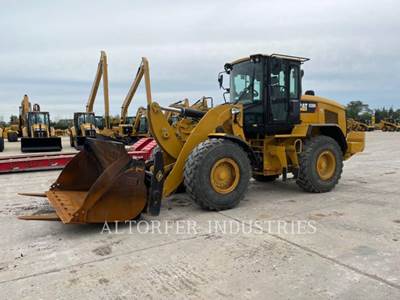 Caterpillar 938M Wheel Loader