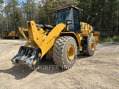 Caterpillar 950M Large Wheel Loader
