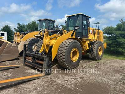 Caterpillar 966-01GC Wheel Loader