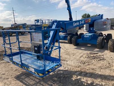 Genie S45D4W Boom Lift