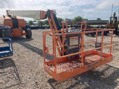 JLG 860SJD4W Boom Lift