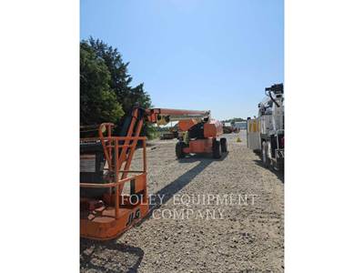 JLG 860SJD4WR Boom Lift