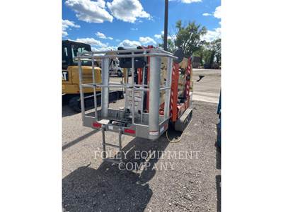 JLG X600AJ Boom Lift