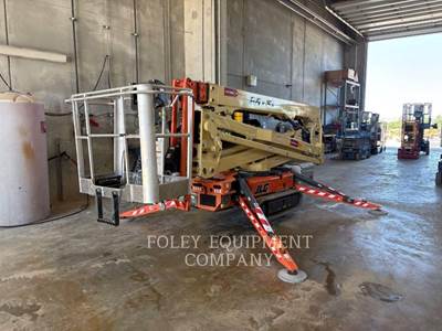 JLG X600AJ Boom Lift