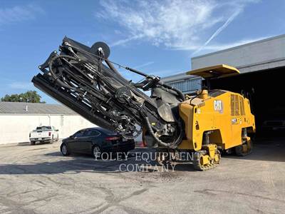 Caterpillar PM31202 Track Cold Planer