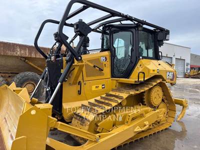 Caterpillar D5-17 Dozer