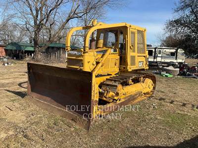 Caterpillar D5B Dozer