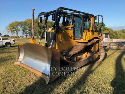Caterpillar D6T Dozer