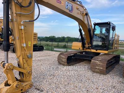 Caterpillar 320 Excavator