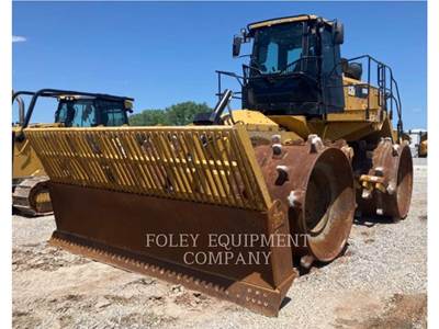 Caterpillar 826K Landfill Compactor
